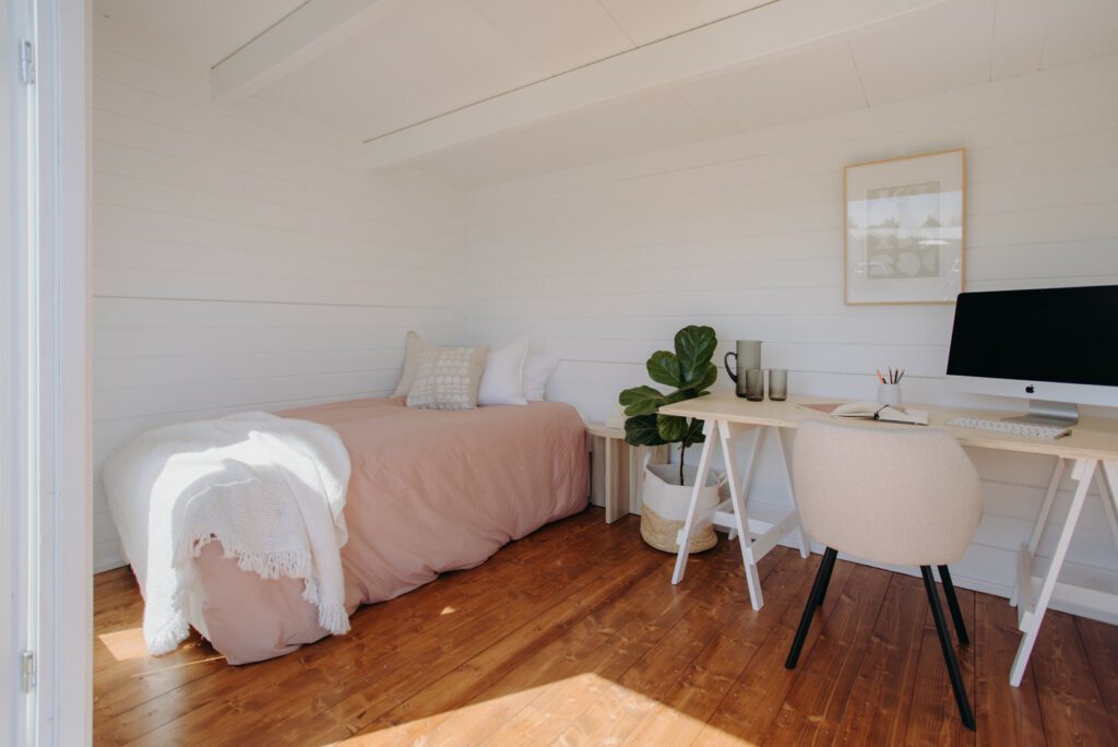SheShed's Tussock Cabin Kitset